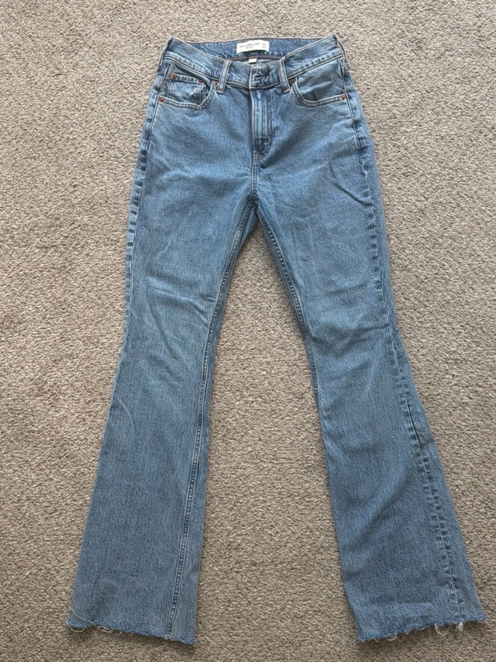Abercrombie & Fitch Curve Love Mid Rise Bootcut 26 short